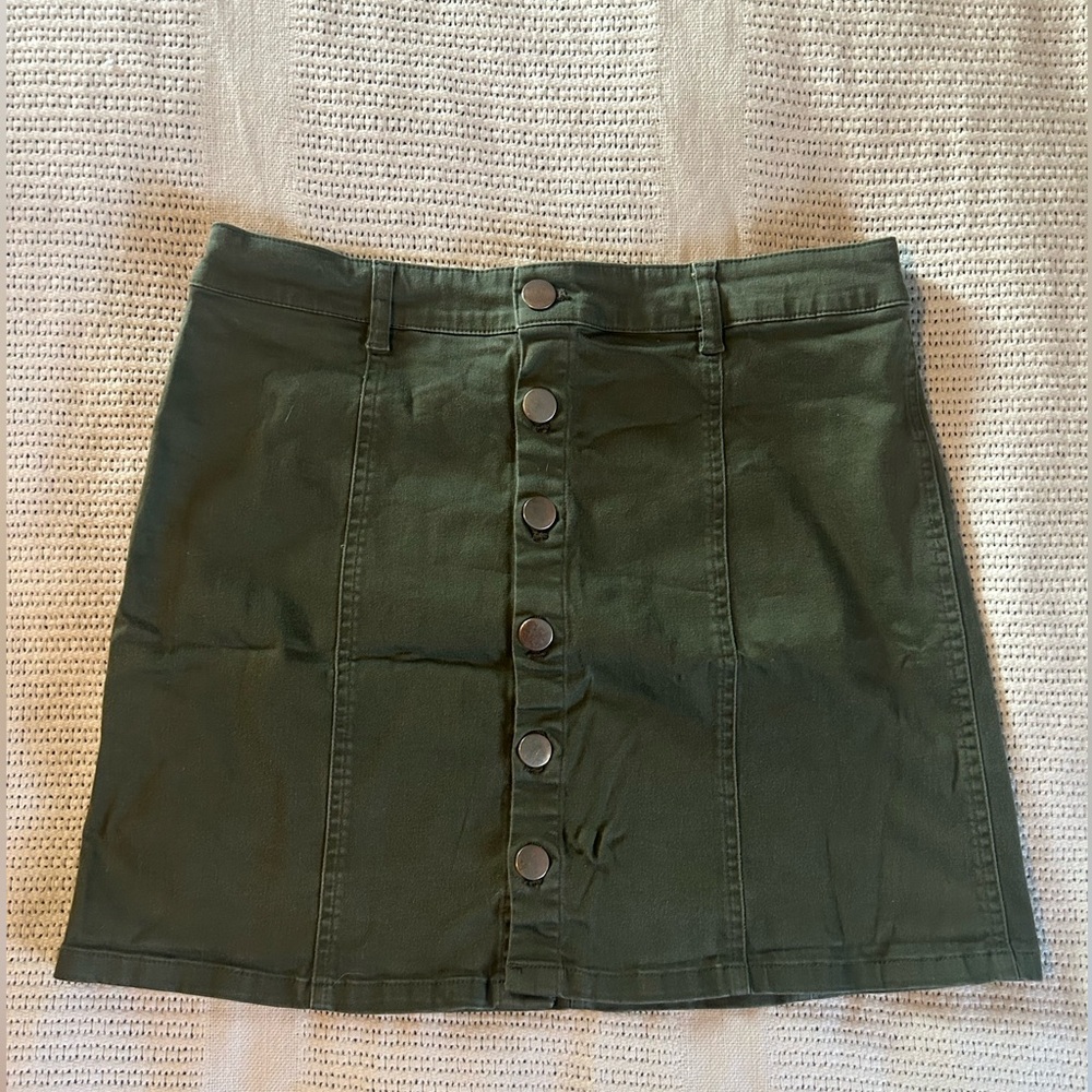 Forever21 Green Button Down Mini Skirt Medium